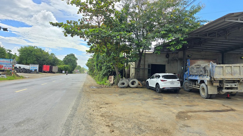 Lo chậm tiến độ cao tốc H&ograve;a Li&ecirc;n - T&uacute;y Loan do thiếu đ&aacute;, vướng mặt bằng- Ảnh 9.