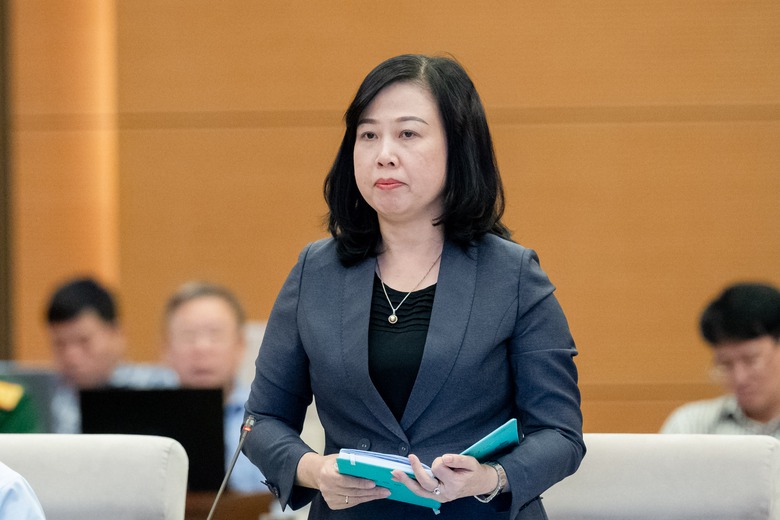 Bộ trưởng Y tế th&ocirc;ng tin lộ tr&igrave;nh "khai tử" sổ kh&aacute;m bệnh giấy- Ảnh 1.