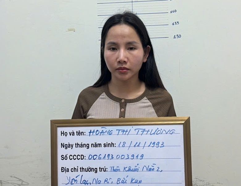 Bắt th&ecirc;m đối tượng vụ giả c&aacute;n bộ Cục cảnh s&aacute;t h&igrave;nh sự lừa "chạy &aacute;n"- Ảnh 1.