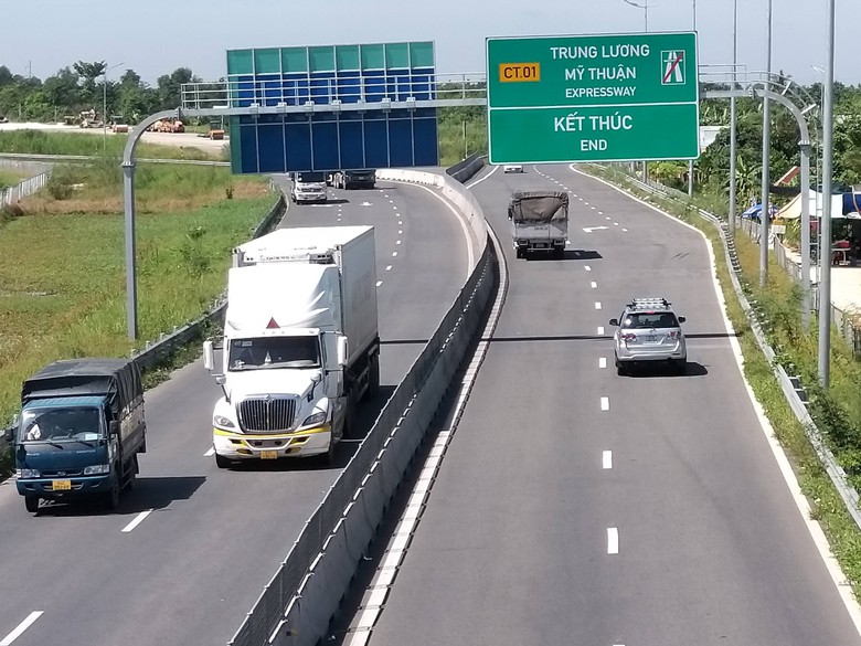 V&igrave; sao chưa x&acirc;y dựng trạm dừng nghỉ tr&ecirc;n cao tốc Trung Lương - Mỹ Thuận?- Ảnh 2.