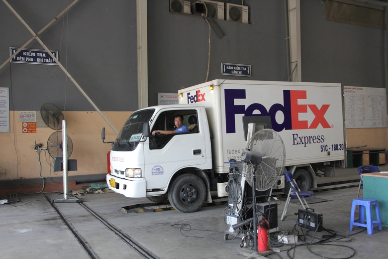 Nhiều phản &aacute;nh ti&ecirc;u cực trong kiểm định, Cục Đăng kiểm chỉ đạo &ldquo;n&oacute;ng&rdquo;- Ảnh 2.