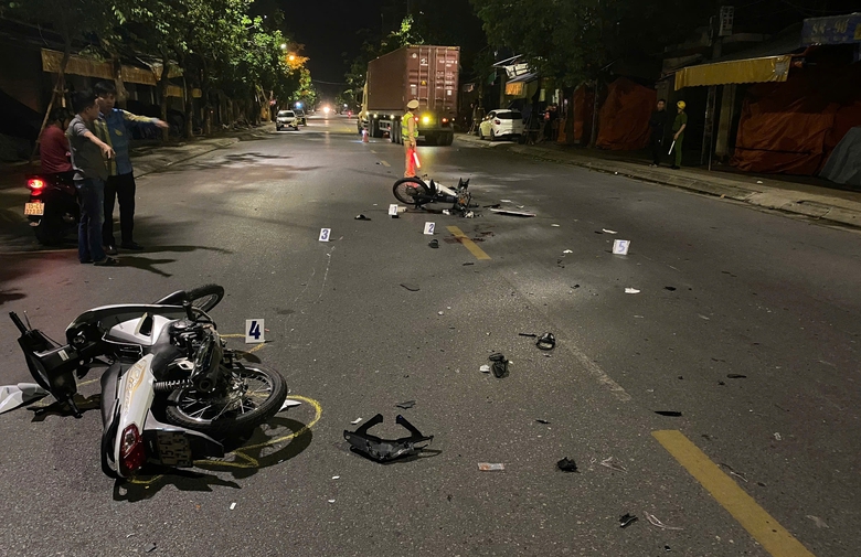 Hải Ph&ograve;ng: Hai xe m&aacute;y đi ngược chiều va chạm, 1 người tử vong- Ảnh 1.