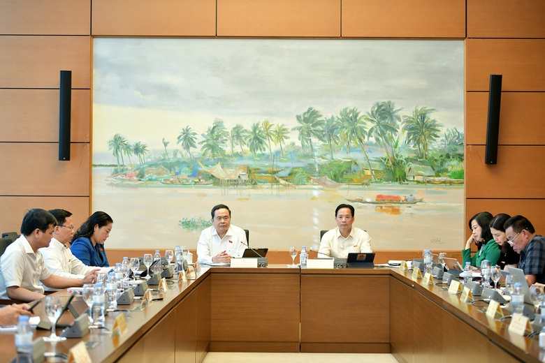 Gi&aacute; nh&agrave; tăng gấp 25 lần thu nhập, Chủ tịch Quốc hội y&ecirc;u cầu kiểm so&aacute;t chặt t&igrave;nh h&igrave;nh- Ảnh 2.