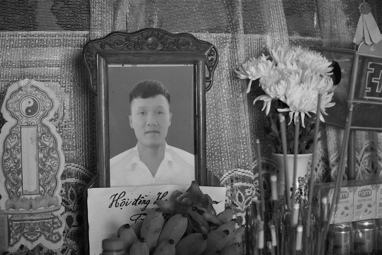 Đề nghị c&ocirc;ng nhận liệt sĩ đối với thanh ni&ecirc;n xung k&iacute;ch tử nạn khi gi&uacute;p d&acirc;n chạy lũ- Ảnh 1.