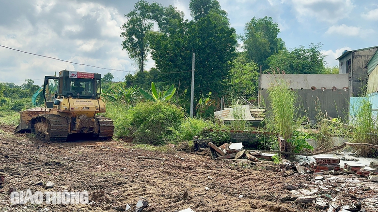 Dự &aacute;n cao tốc Bi&ecirc;n H&ograve;a - Vũng T&agrave;u gặp kh&oacute; v&igrave; vướng mặt bằng- Ảnh 1.