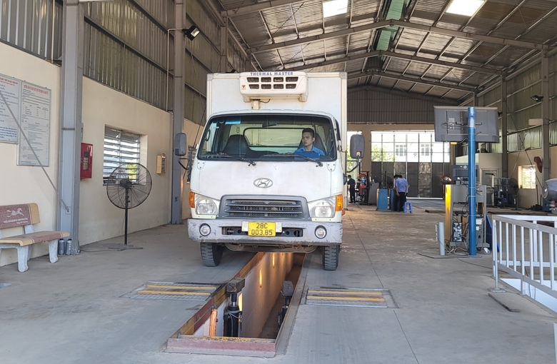 Quy định mới về kiểm tra thiết bị giám sát hành trình khi đăng kiểm- Ảnh 1. Quy định mới về kiểm tra thiết bị giám sát hành trình khi đăng kiểm- Ảnh 1.