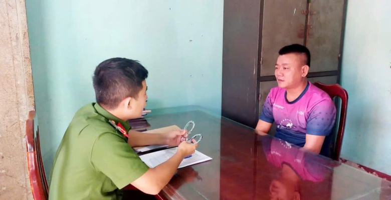 Giả danh công an để cưỡng đoạt 100 triệu đồng của gái mại dâm- Ảnh 1. Giả danh công an để cưỡng đoạt 100 triệu đồng của gái mại dâm- Ảnh 1.