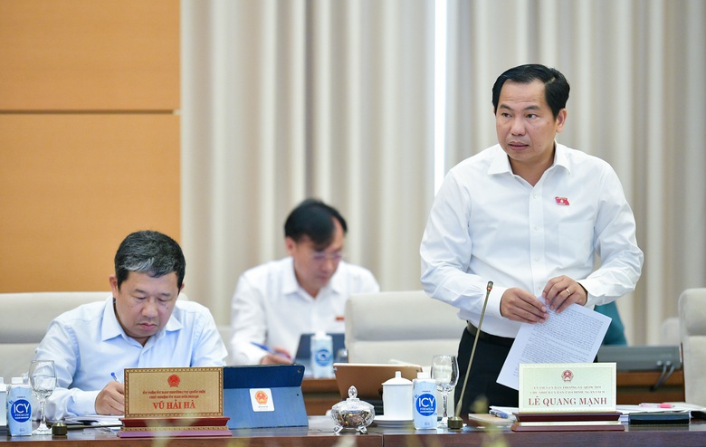 Hạn chế x&acirc;y dựng c&ocirc;ng tr&igrave;nh văn h&oacute;a ho&agrave;nh tr&aacute;ng chỉ sử dụng đ&ocirc;i lần/năm- Ảnh 2.