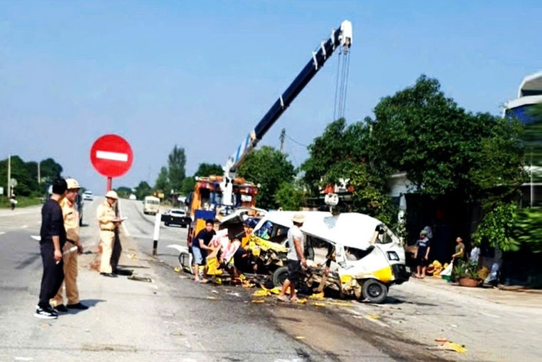 Hiện trường vụ tai nạn - Ảnh: Báo Hà Tĩnh. Hiện trường vụ tai nạn - Ảnh: Báo Hà Tĩnh.
