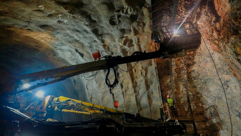 Xuy&ecirc;n đ&ecirc;m th&ocirc;ng hầm tr&ecirc;n cao tốc Đồng Đăng - Tr&agrave; Lĩnh- Ảnh 9.