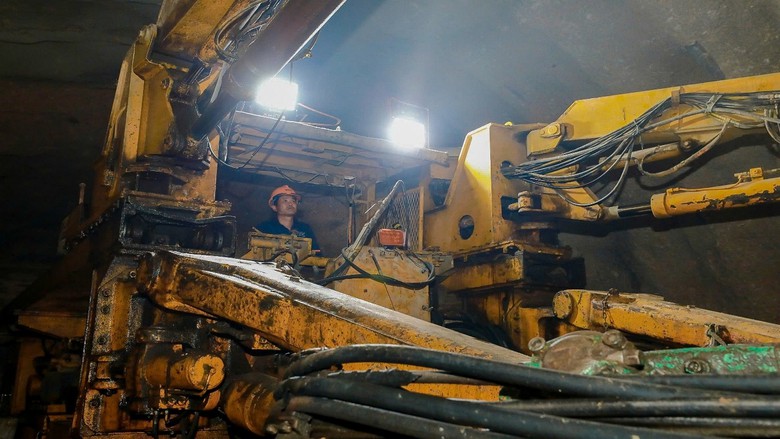 Xuy&ecirc;n đ&ecirc;m th&ocirc;ng hầm tr&ecirc;n cao tốc Đồng Đăng - Tr&agrave; Lĩnh- Ảnh 5.