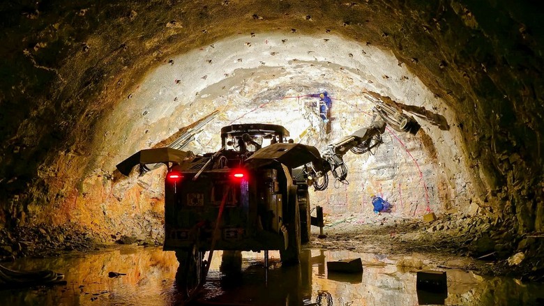 Xuy&ecirc;n đ&ecirc;m th&ocirc;ng hầm tr&ecirc;n cao tốc Đồng Đăng - Tr&agrave; Lĩnh- Ảnh 6.