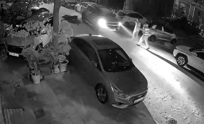 Điều tra tài xế say rượu tông hàng loạt xe trên phố- Ảnh 2. Điều tra tài xế say rượu tông hàng loạt xe trên phố- Ảnh 2.