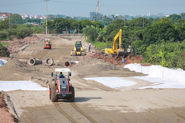 Bộ GTVT y&ecirc;u cầu r&agrave; so&aacute;t c&aacute;c dự &aacute;n dừng thi c&ocirc;ng, chậm tiến độ- Ảnh 1.