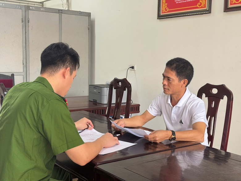 Một giám đốc doanh nghiệp bị khởi tố vì xâm phạm quyền sở hữu công nghiệp- Ảnh 1. Một giám đốc doanh nghiệp bị khởi tố vì xâm phạm quyền sở hữu công nghiệp- Ảnh 1.