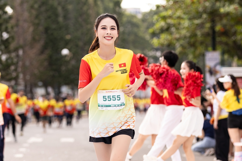 Giải chạy Marathon quốc tế Strong Vietnam tạo cảnh tượng chưa từng có tại TP Vũng Tàu- Ảnh 2. Giải chạy Marathon quốc tế Strong Vietnam tạo cảnh tượng chưa từng có tại TP Vũng Tàu- Ảnh 2.