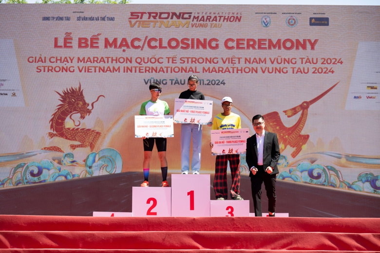 Giải chạy Marathon quốc tế Strong Vietnam tạo cảnh tượng chưa từng có tại TP Vũng Tàu- Ảnh 19. Giải chạy Marathon quốc tế Strong Vietnam tạo cảnh tượng chưa từng có tại TP Vũng Tàu- Ảnh 19.