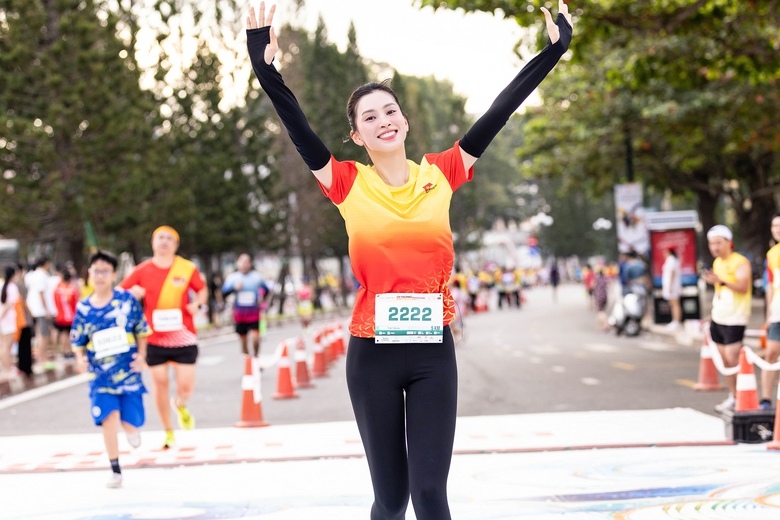 Giải chạy Marathon quốc tế Strong Vietnam tạo cảnh tượng chưa từng có tại TP Vũng Tàu- Ảnh 4. Giải chạy Marathon quốc tế Strong Vietnam tạo cảnh tượng chưa từng có tại TP Vũng Tàu- Ảnh 4.