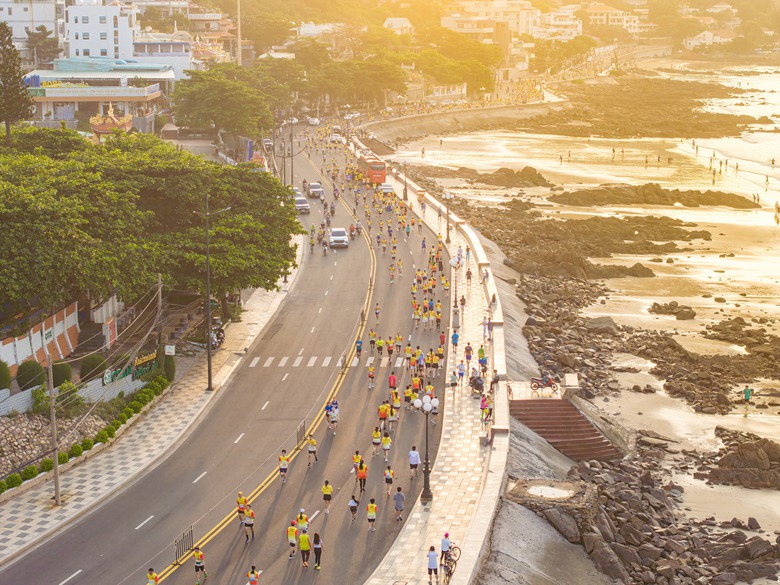 Giải chạy Marathon quốc tế Strong Vietnam tạo cảnh tượng chưa từng có tại TP Vũng Tàu- Ảnh 23. Giải chạy Marathon quốc tế Strong Vietnam tạo cảnh tượng chưa từng có tại TP Vũng Tàu- Ảnh 23.