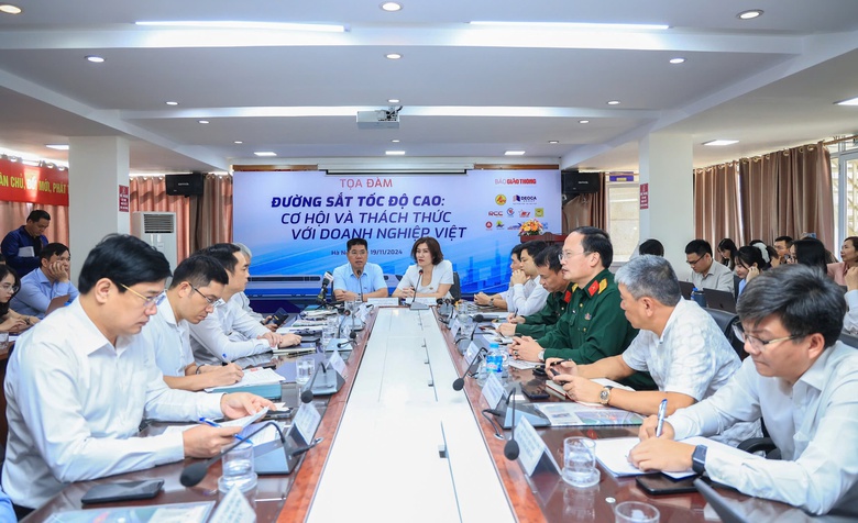 Chủ động vốn làm đường sắt tốc độ cao, tránh phụ thuộc vào nước ngoài- Ảnh 2. Chủ động vốn làm đường sắt tốc độ cao, tránh phụ thuộc vào nước ngoài- Ảnh 2.