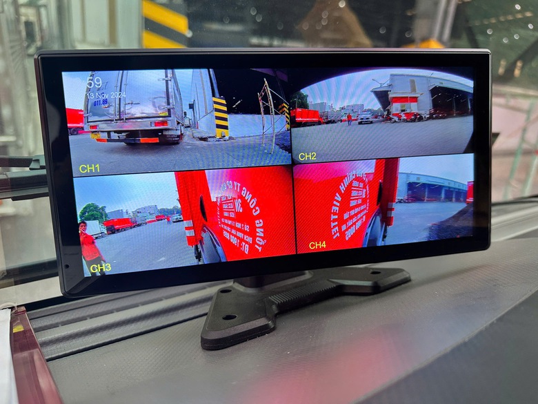 Gắn camera cho xe tải, container để hạn chế tai nạn do điểm mù- Ảnh 2. Gắn camera cho xe tải, container để hạn chế tai nạn do điểm mù- Ảnh 2.