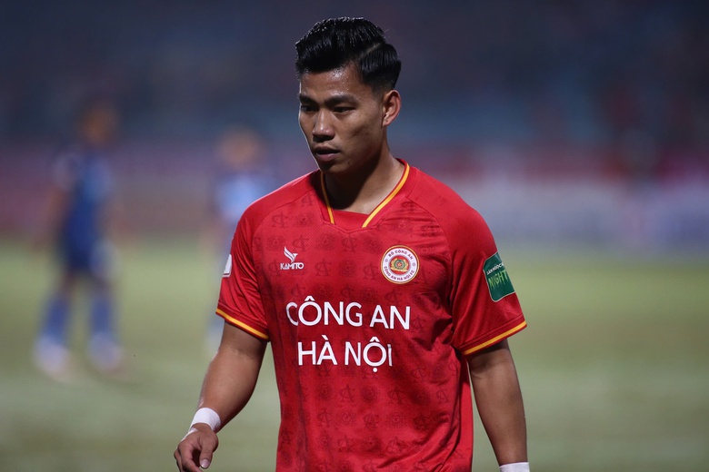 &ldquo;M&aacute;y chạy&rdquo; thời thầy Park b&aacute;o tin k&eacute;m vui tới HLV Kim Sang-sik trước ng&agrave;y l&ecirc;n tuyển- Ảnh 1.