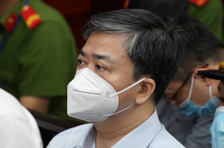 Bà chủ Xuyên Việt Oil khai tìm hiểu sở thích cá nhân của quan chức để tặng quà- Ảnh 2. Bà chủ Xuyên Việt Oil khai tìm hiểu sở thích cá nhân của quan chức để tặng quà- Ảnh 2.