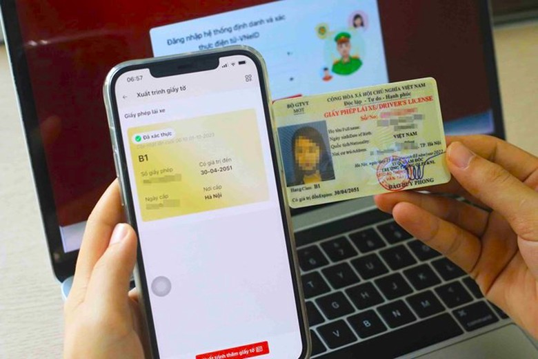 Kết nối dữ liệu, người d&acirc;n dễ d&agrave;ng ngồi nh&agrave; đổi GPLX- Ảnh 1.