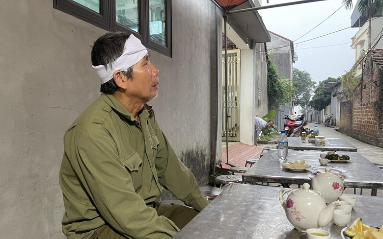 Quặn đau nh&agrave; mất 4 người v&igrave; xe m&aacute;y lao xuống mương nước