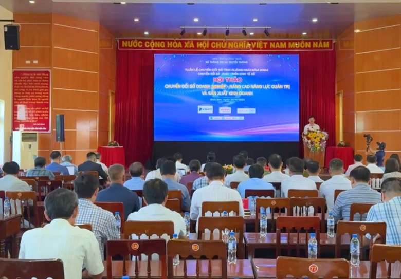 Quảng Ngãi đồng hành cùng doanh nghiệp trong chuyển đổi số- Ảnh 2. Quảng Ngãi đồng hành cùng doanh nghiệp trong chuyển đổi số- Ảnh 2.