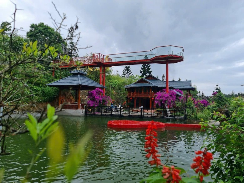 Đến Sa Pa thử cảm gi&aacute;c mạnh c&ugrave;ng thảm trượt cầu Vồng- Ảnh 12.