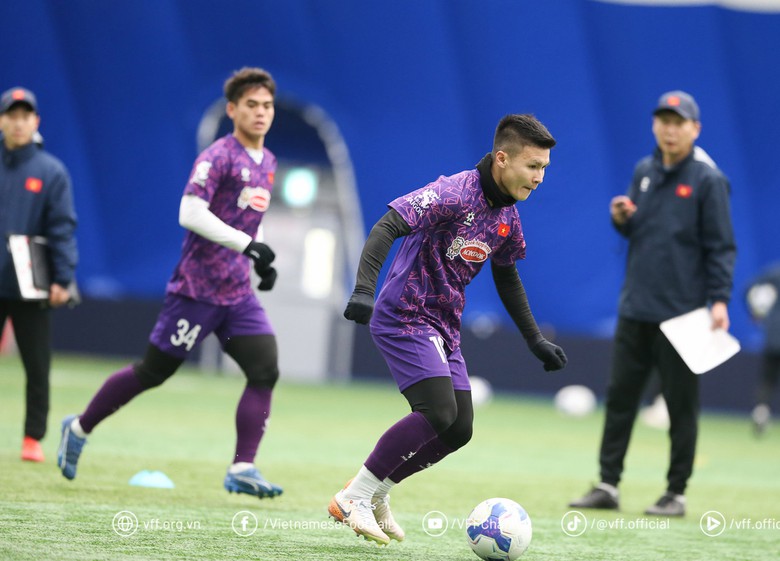 Quang Hải tỏa s&aacute;ng, tuyển Việt Nam thắng trận thứ hai tại H&agrave;n Quốc- Ảnh 1.