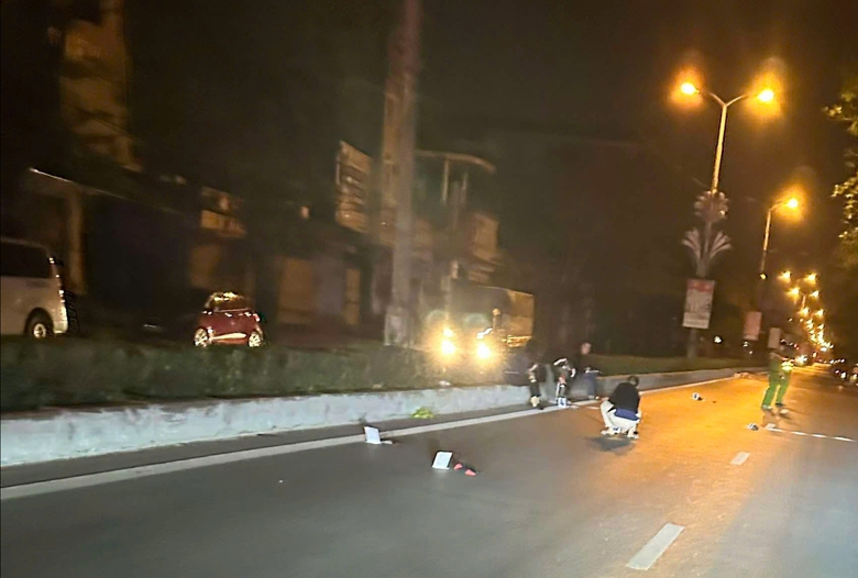 &Ocirc; t&ocirc; c&aacute;n tử vong cụ &ocirc;ng hơn 90 tuổi sang đường l&uacute;c nửa đ&ecirc;m- Ảnh 1.