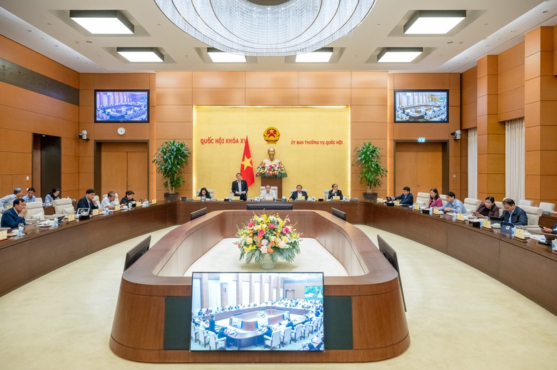 Thống nhất tr&igrave;nh Quốc hội xem x&eacute;t chủ trương đầu tư đường sắt tốc độ cao Bắc - Nam- Ảnh 2.