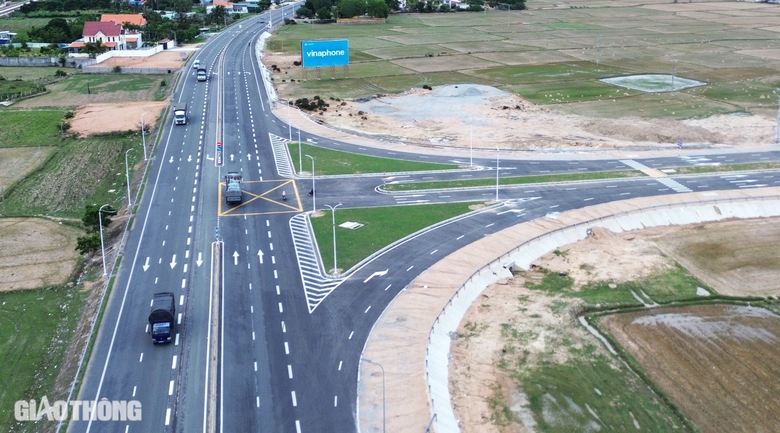 Th&ocirc;ng xe đường nối quốc lộ 1 với đường ven biển Ninh Thuận- Ảnh 1.
