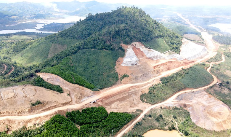 Ngắm cao tốc Kh&aacute;nh H&ograve;a - Bu&ocirc;n Ma Thuột sau một năm thi c&ocirc;ng- Ảnh 15.