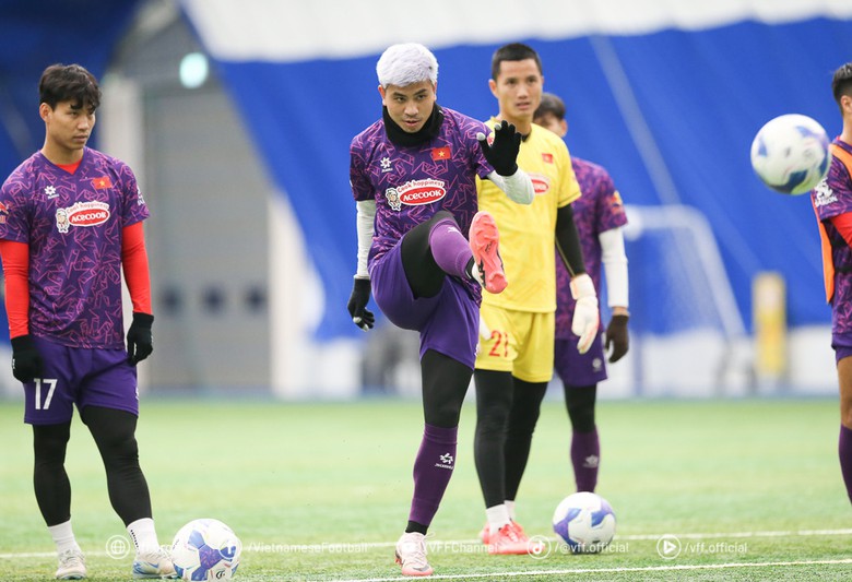 Quang Hải ghi b&agrave;n, tuyển Việt Nam thắng đẹp đội b&oacute;ng cũ của HLV Kim Sang-sik- Ảnh 1.