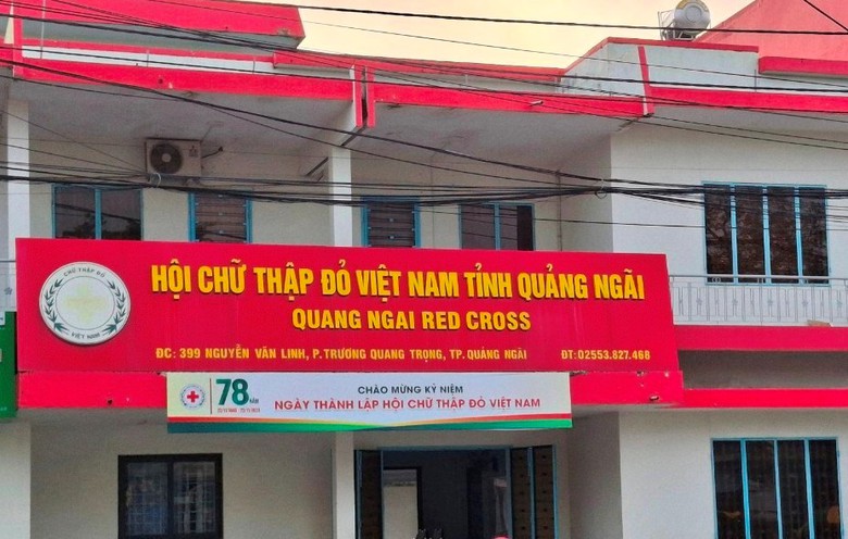 Quảng Ng&atilde;i sắp xếp, tinh gọn bộ m&aacute;y thế n&agrave;o?- Ảnh 2.