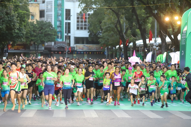 H&agrave; Nội sẽ r&uacute;t ngắn thời gian cấm đường phục vụ c&aacute;c giải chạy- Ảnh 1.