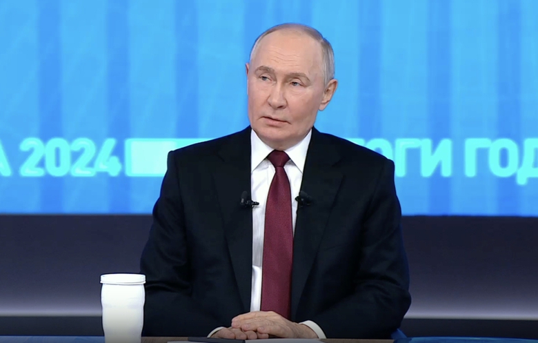 Họp báo cuối năm, Tổng thống Putin ra tuyên bố đáng gờm với cả Ukraine và phương Tây- Ảnh 1. Họp báo cuối năm, Tổng thống Putin ra tuyên bố đáng gờm với cả Ukraine và phương Tây- Ảnh 1.