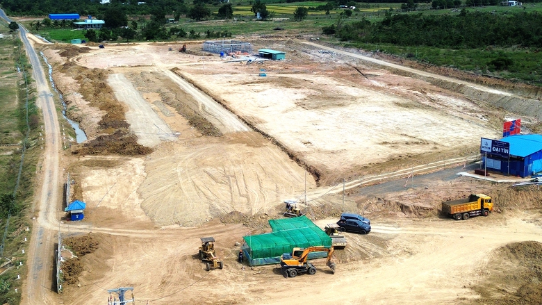 Nhiều trạm dừng nghỉ cao tốc khó xong trước Tết- Ảnh 1. Nhiều trạm dừng nghỉ cao tốc khó xong trước Tết- Ảnh 1.