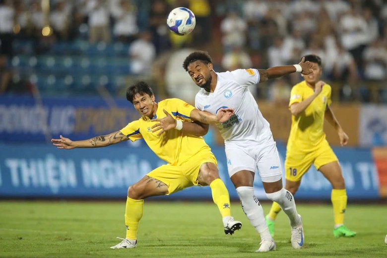 Sao nhập tịch khiến cả V-League e sợ được gọi l&ecirc;n tuyển Việt Nam dự AFF Cup?- Ảnh 1.