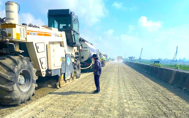 Cục Đường bộ y&ecirc;u cầu sửa chữa ngay hư hỏng tr&ecirc;n quốc lộ, đảm bảo giao th&ocirc;ng &ecirc;m thuận