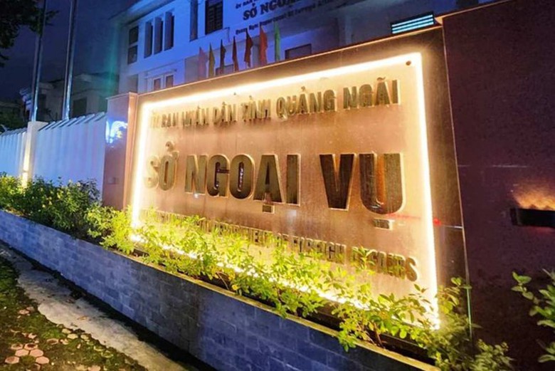 Quảng Ngãi cắt giảm hơn 3.000 biên chế trong 7 năm- Ảnh 1. Quảng Ngãi cắt giảm hơn 3.000 biên chế trong 7 năm- Ảnh 1.