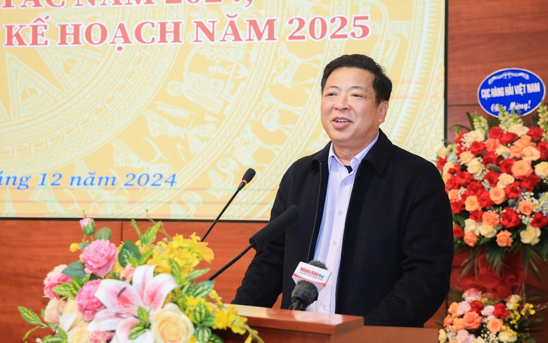 Bộ trưởng GTVT: Tăng cường kiểm tra, gi&aacute;m s&aacute;t khi ph&acirc;n cấp quản l&yacute; quốc lộ