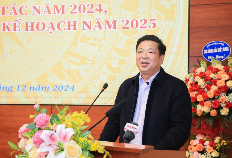 Bộ trưởng GTVT: Tăng cường kiểm tra, gi&aacute;m s&aacute;t khi ph&acirc;n cấp quản l&yacute; quốc lộ- Ảnh 1.