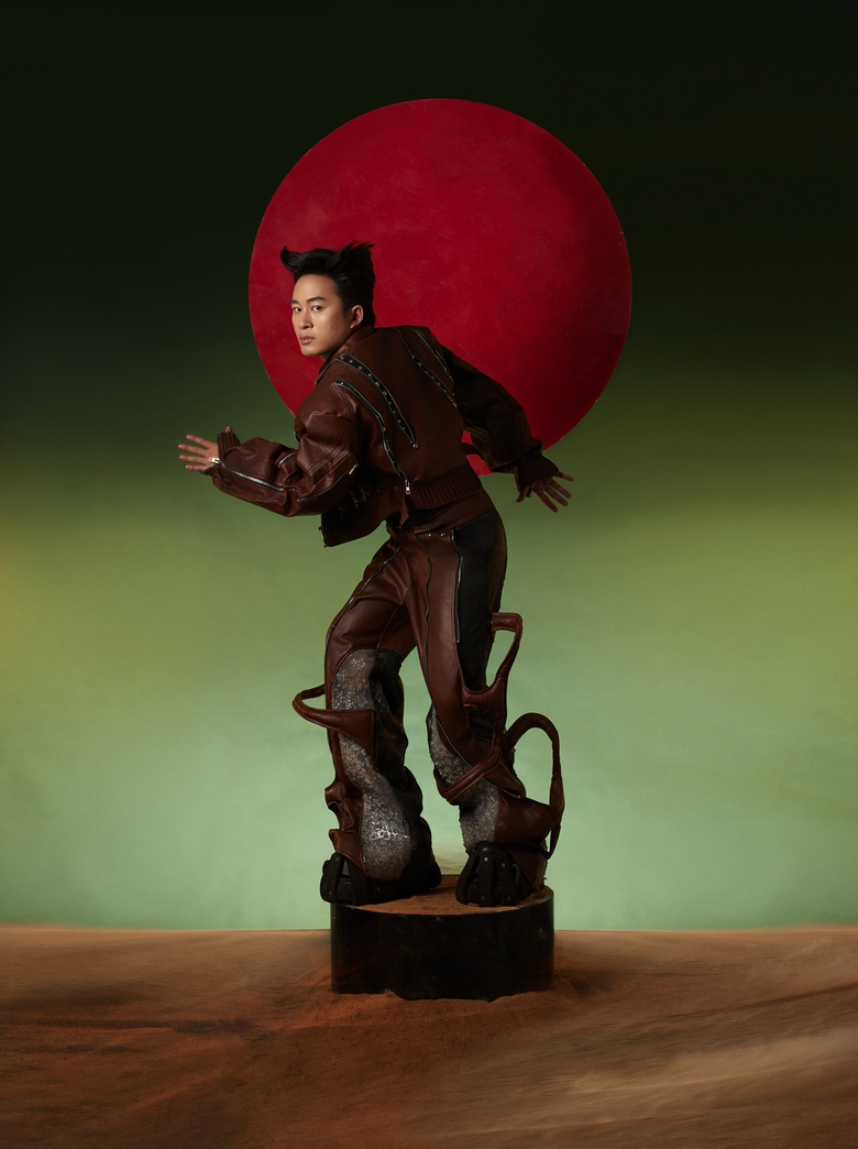 T&ugrave;ng Dương n&oacute;i g&igrave; khi "T&aacute;i sinh" đ&aacute;nh bật MV của Jack, leo top 1 thịnh h&agrave;nh YouTube?- Ảnh 4.