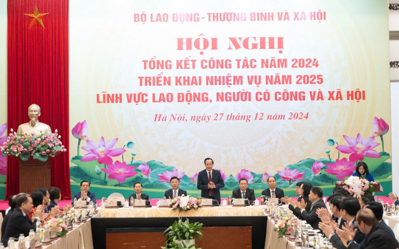 Lực lượng lao động từ 15 tuổi trở l&ecirc;n đạt 52,5 triệu người- Ảnh 1.