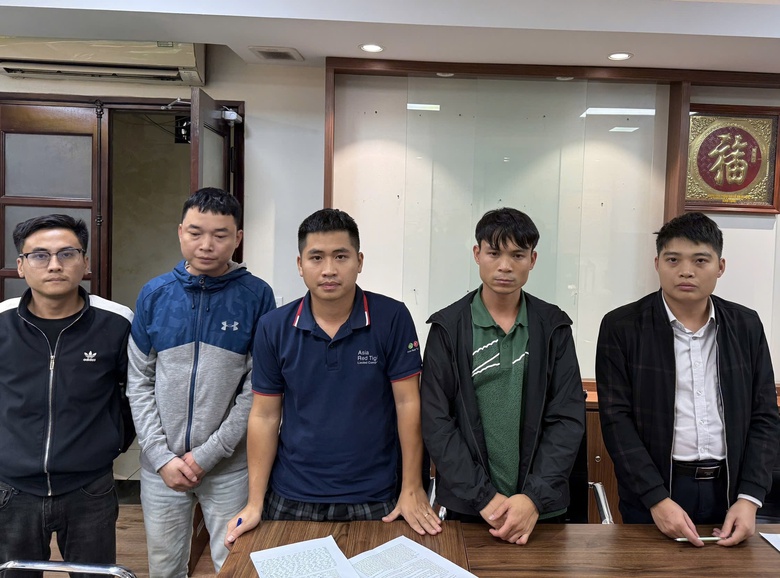 Chi&ecirc;u thức của nh&acirc;n vi&ecirc;n ng&acirc;n h&agrave;ng trả đấu gi&aacute; 30 tỷ/m2 đất H&agrave; Nội rồi "b&ugrave;ng k&egrave;o"- Ảnh 1.