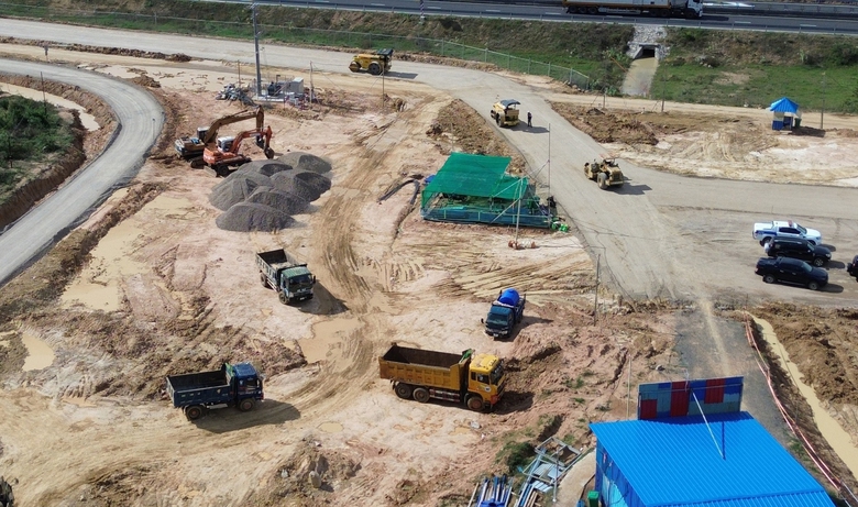 Gấp r&uacute;t x&acirc;y trạm dừng nghỉ cao tốc phục vụ Tết- Ảnh 2.